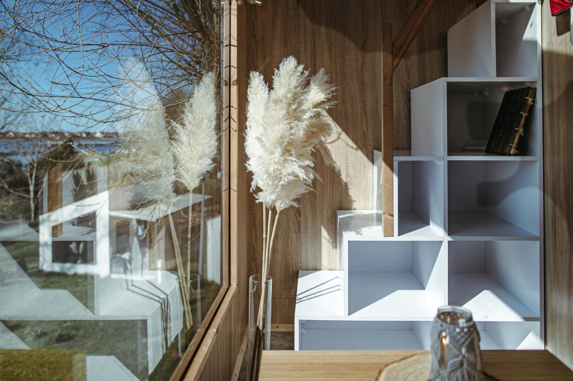 Herbals - Tree&Lake Houses With Bath, Sauna, Bikes, Motorboat เมียลโน ห้อง รูปภาพ